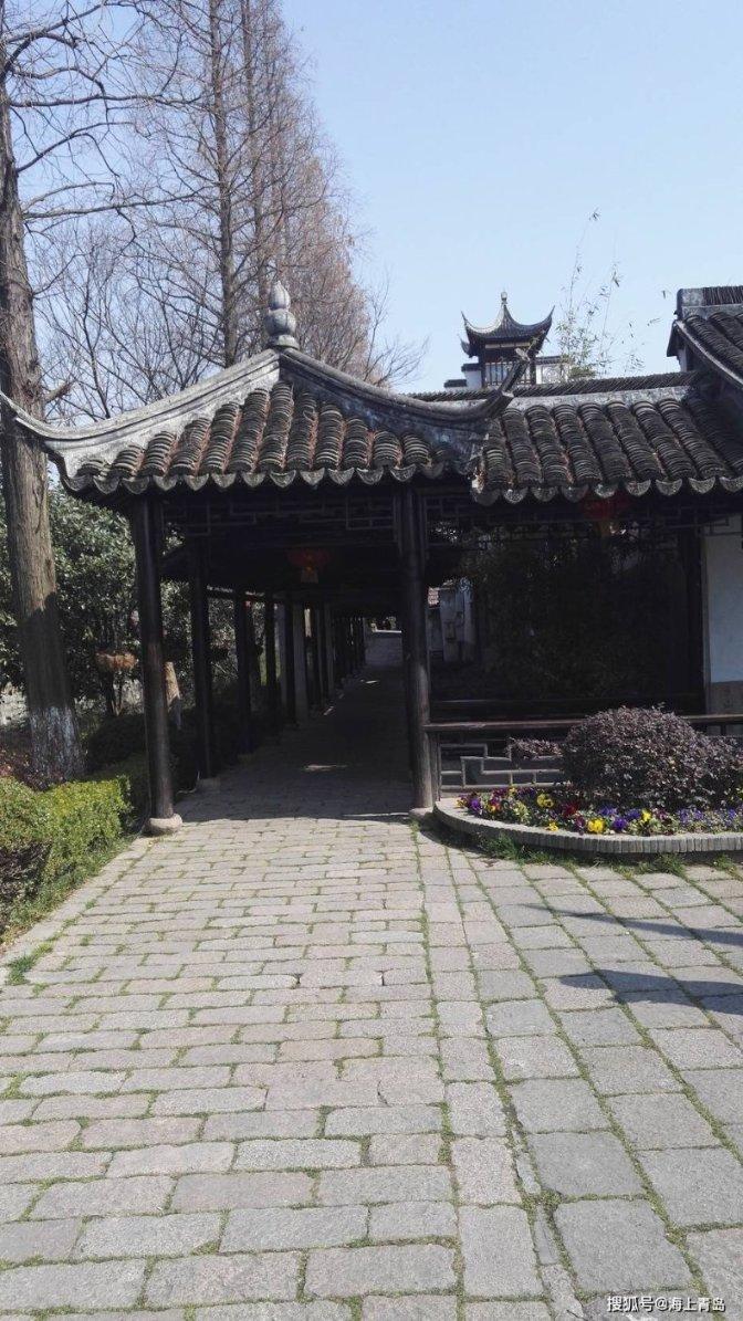 芳草平沙,斜阳远树