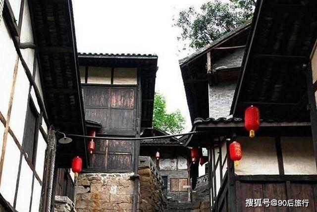 证监会:把公平性放在更加突出位置 优化完善减持、融券、转融通等制度规则